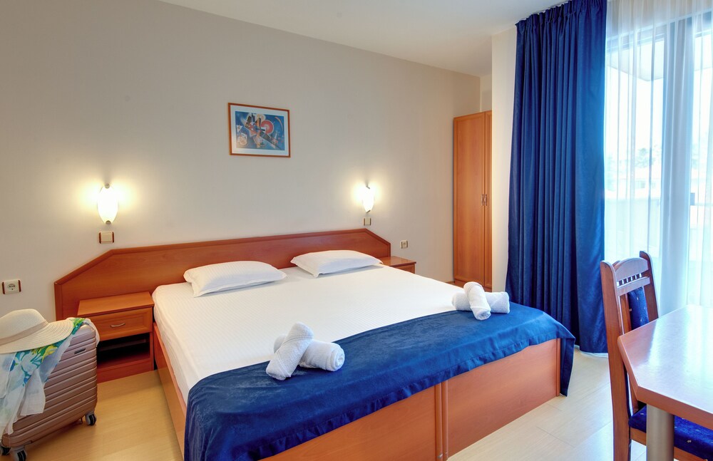 Amon Ra Family Hotel 15/35