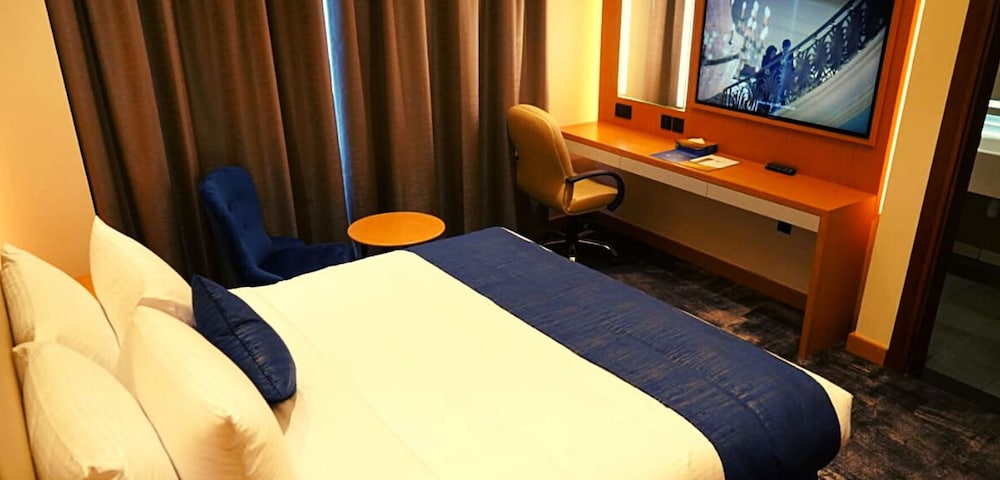 Al Hayat hotel 26/40