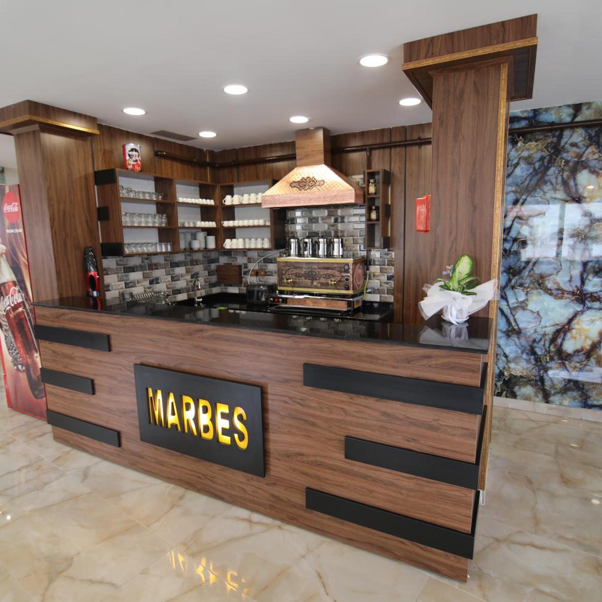 Marbes Hotel 7/50