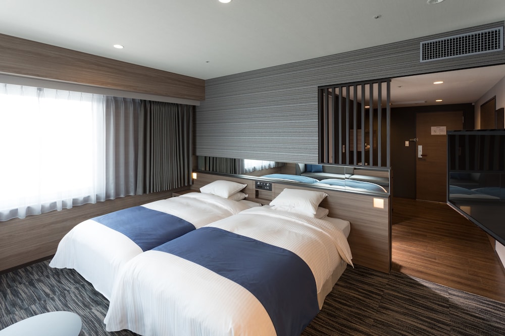 Hotel Hewitt Koshien (ex Novotel Koshien Osaka West) 23/54