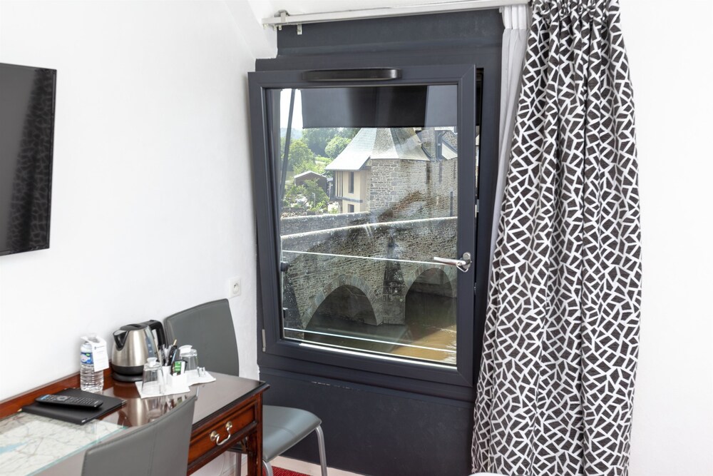 Best Western Le Moulin De Ducey 30/51