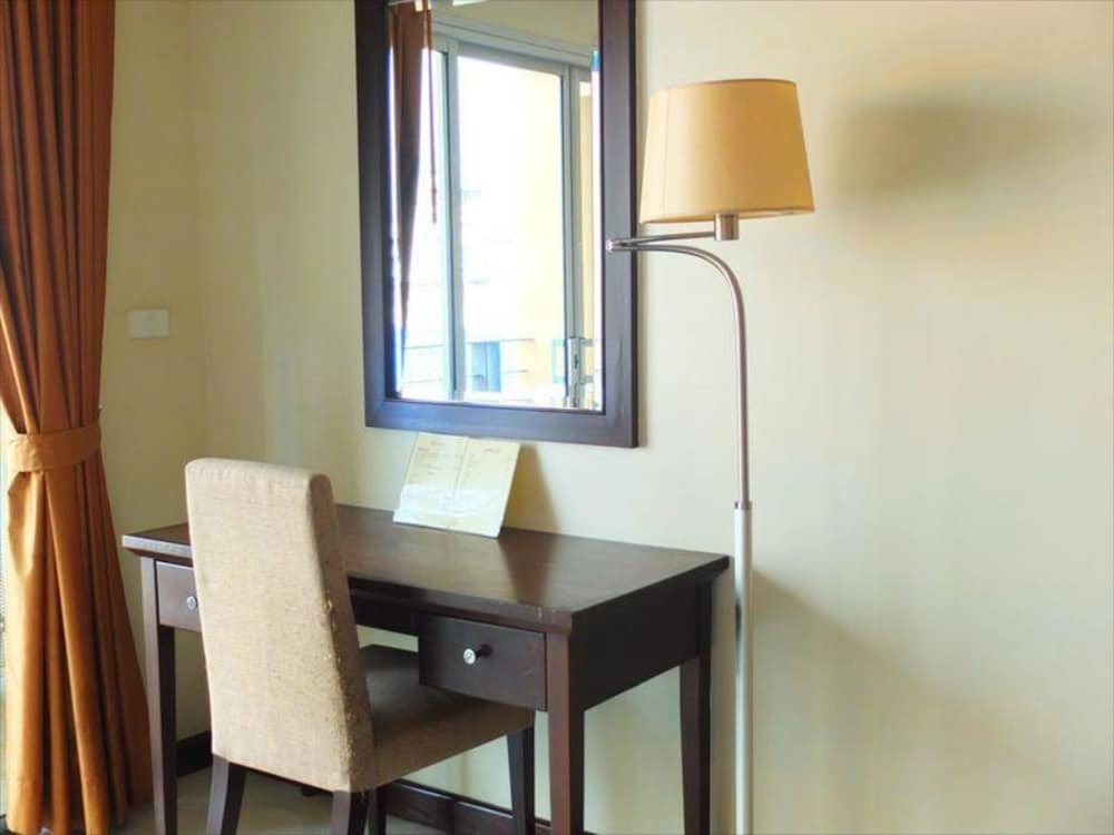 August Suites 60/69