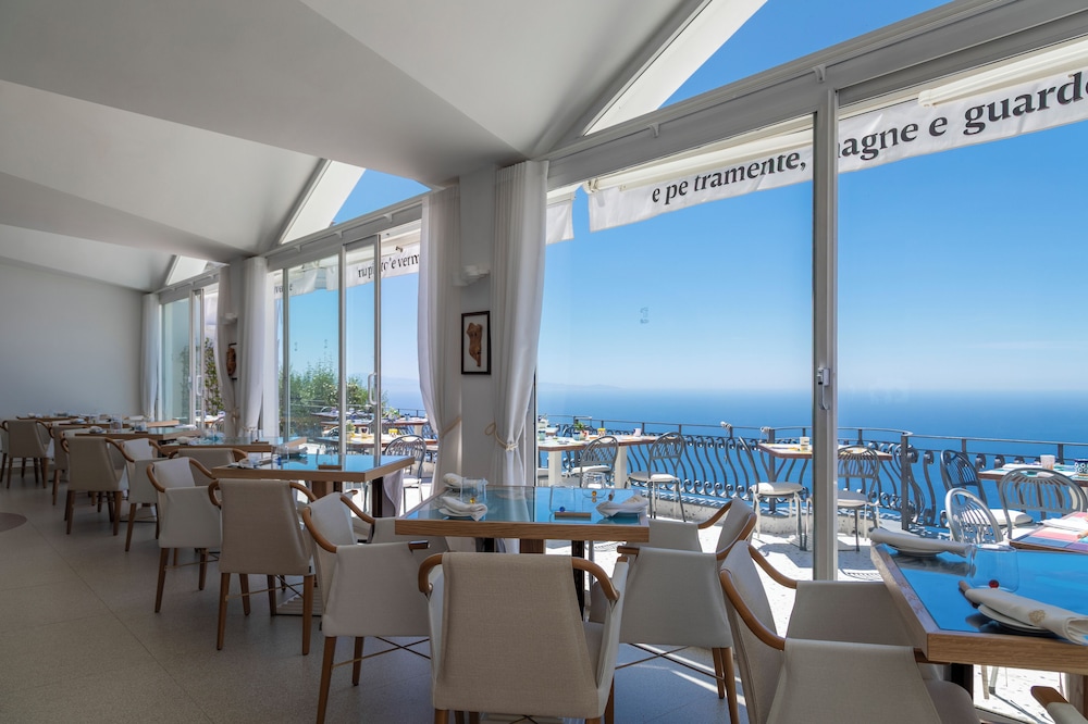 HOTEL BACCO 46/50