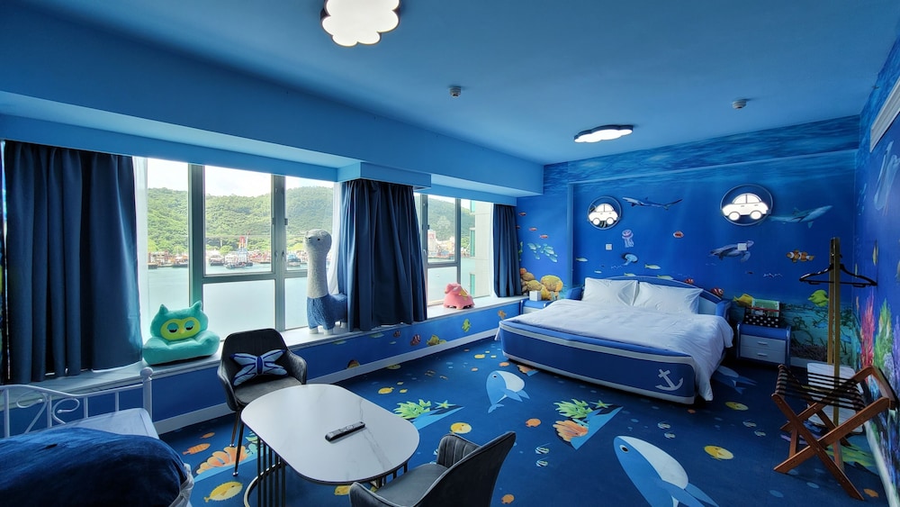 Grand Bay View Hotel 24/50