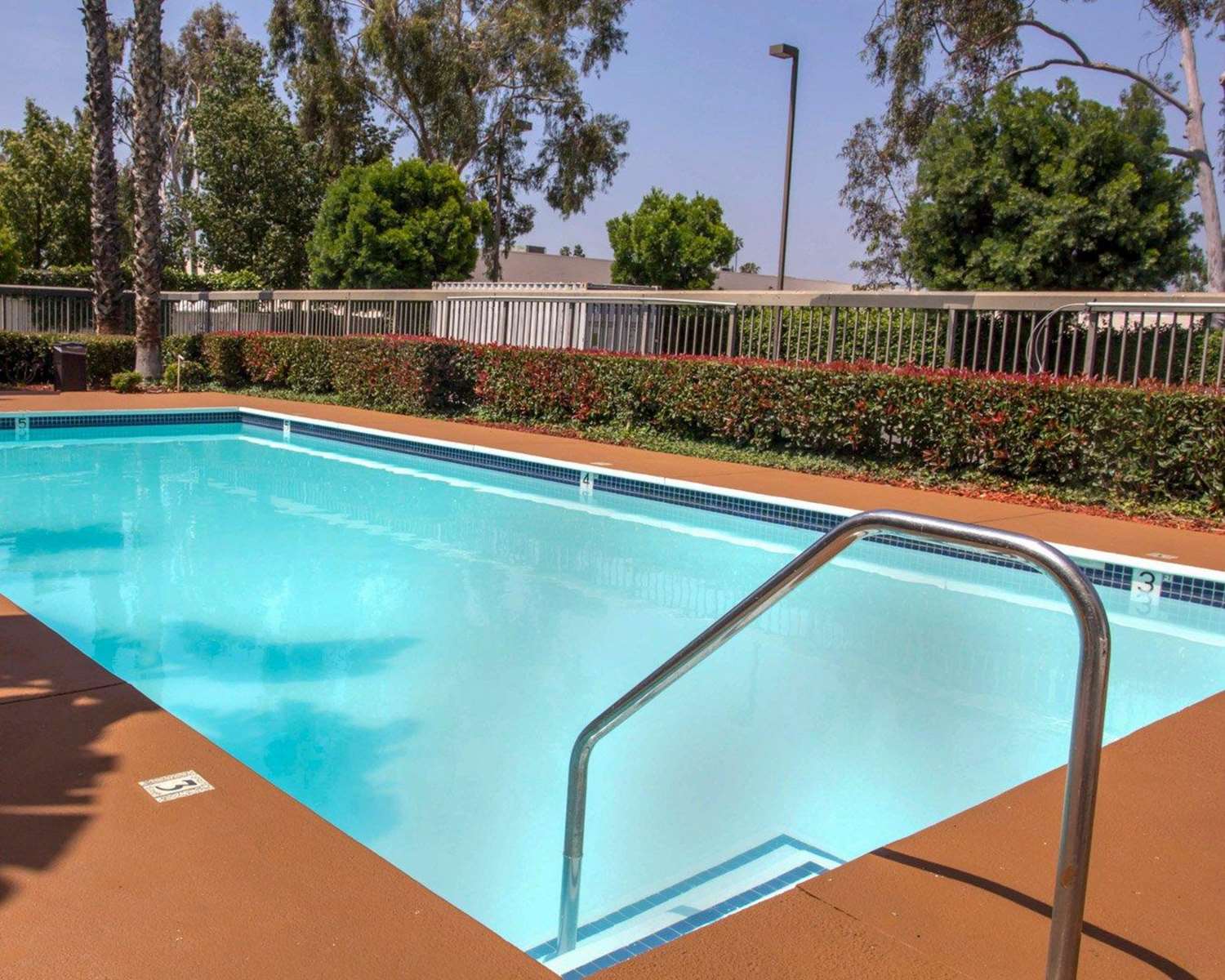 Quality Inn Riverside Near UCR and Downtown 20/32