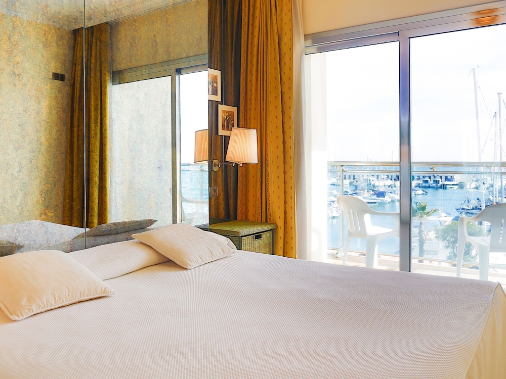 Port Sitges Resort Hotel 13/70