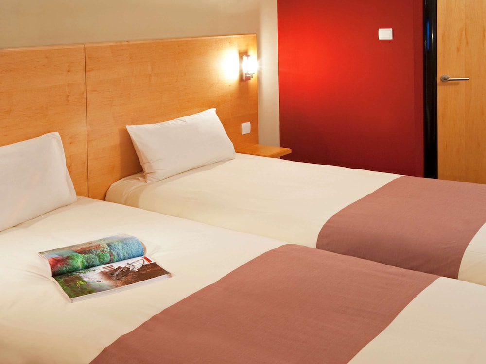 Ibis Hotel Amman 13/72