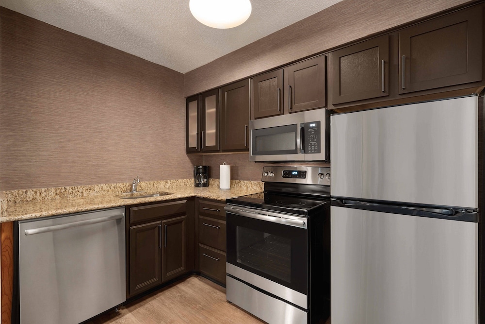 Residence Inn Atlanta Gwinnett Place 10/46