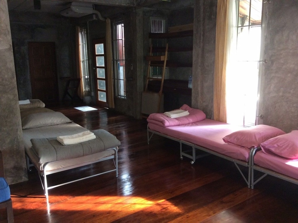 Boutique Village Hotel SHA Plus 48/71