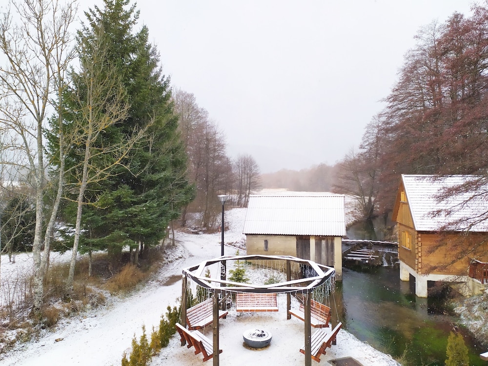 Vodenica Vrelo Chalets 46/49