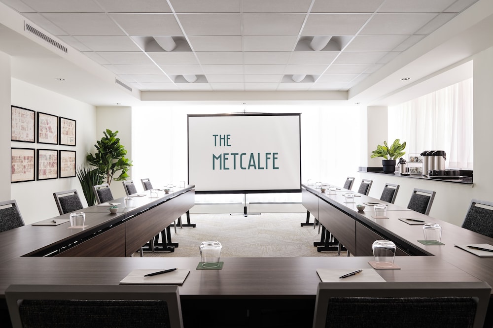 The Metcalfe Hotel Formerly Hotel Indigo Ottawa 58/62