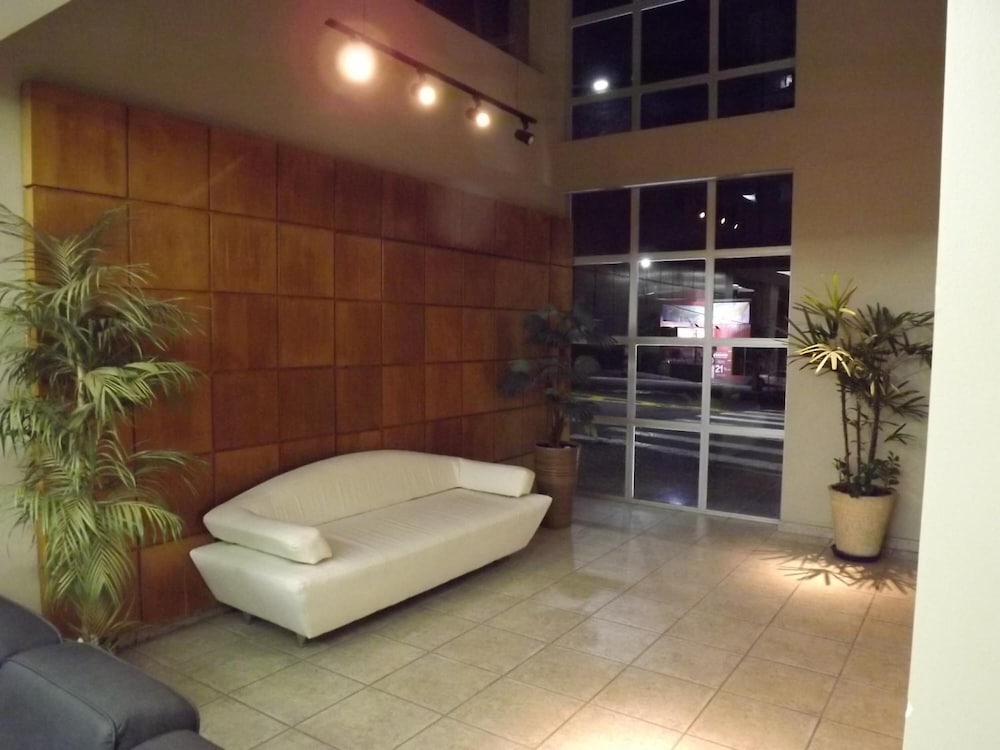 Plazza Hotel 30/55