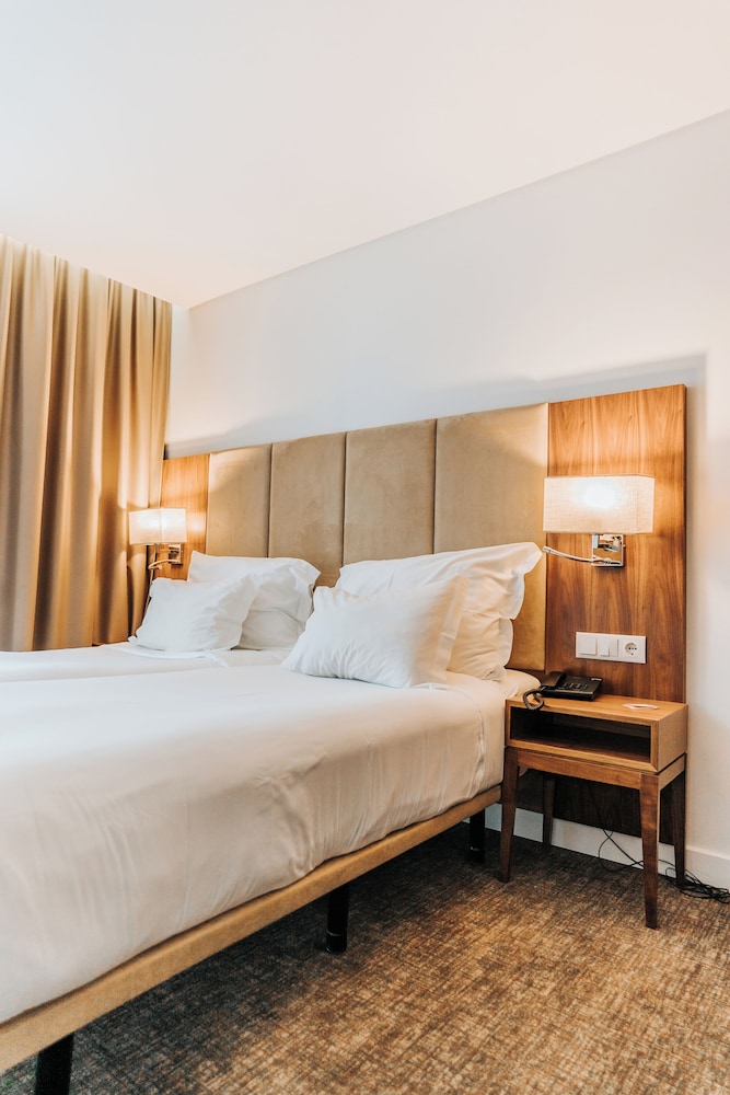 Hotel Porto Downtown 15/48