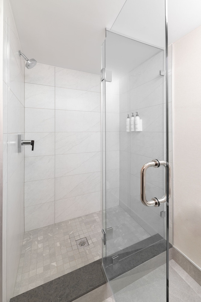 1 Bedroom, Suite
