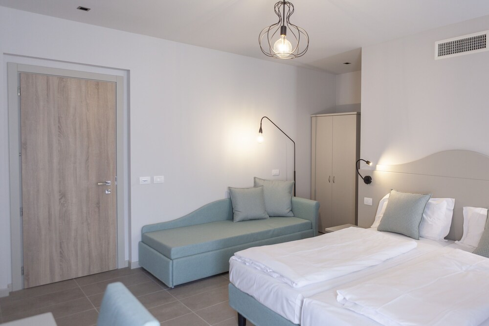 Eco Hotel Zanella 6/29