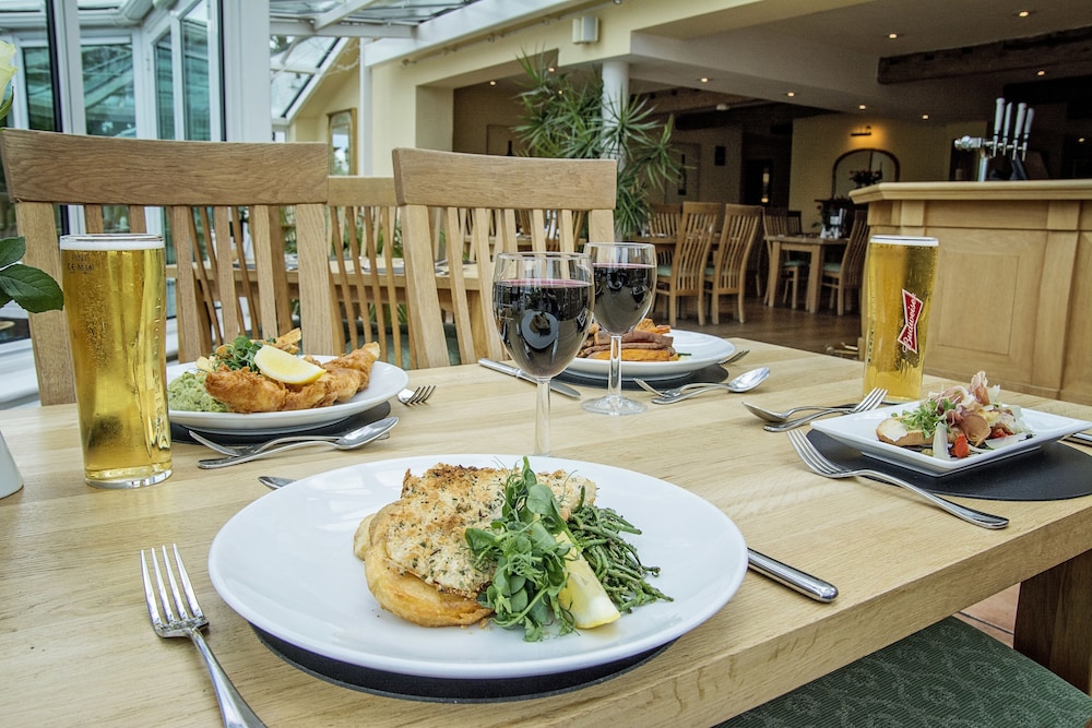 The Waveney House Hotel 42/58