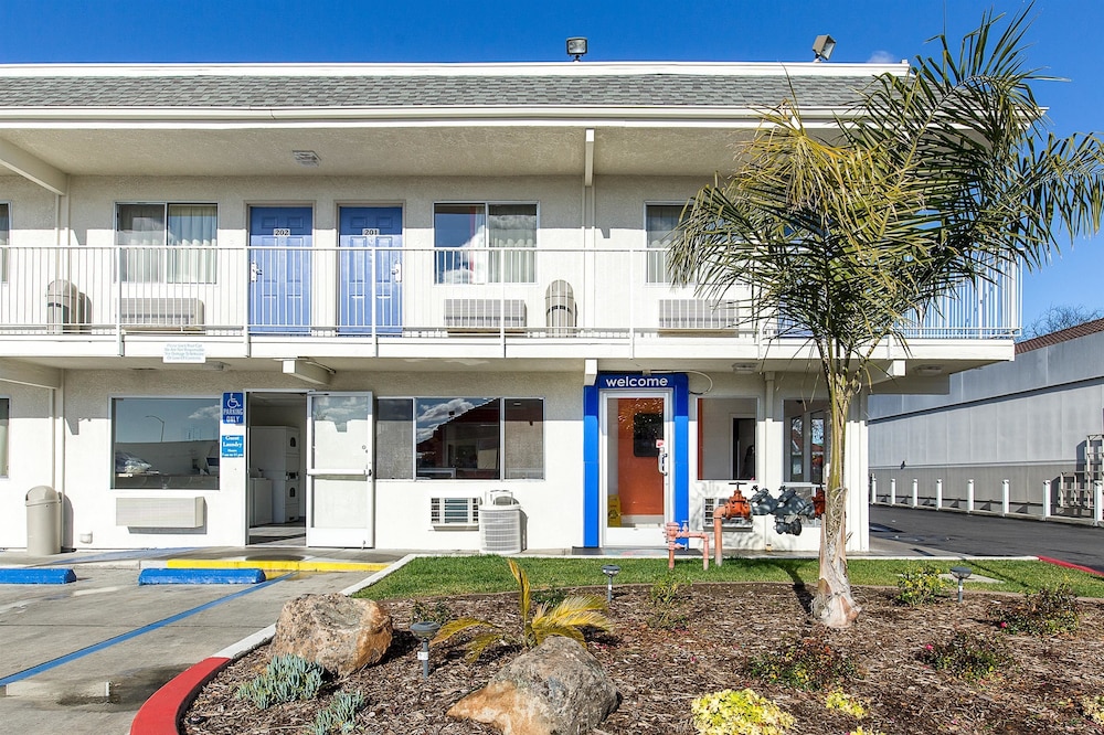 Motel6 Hayward, CA – Silicon Valley Gateway 6/61