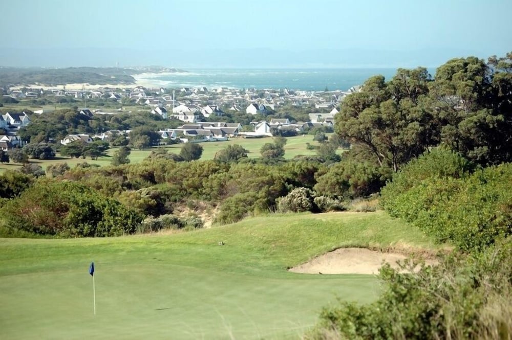 St Francis Golf Lodge 30/34