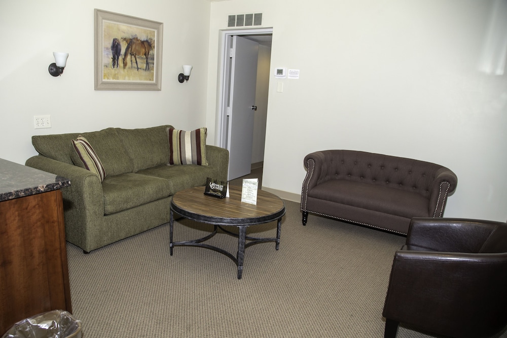 The Stables Inn and Suites 27/57