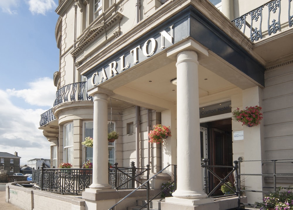 Carlton Hotel 2/68