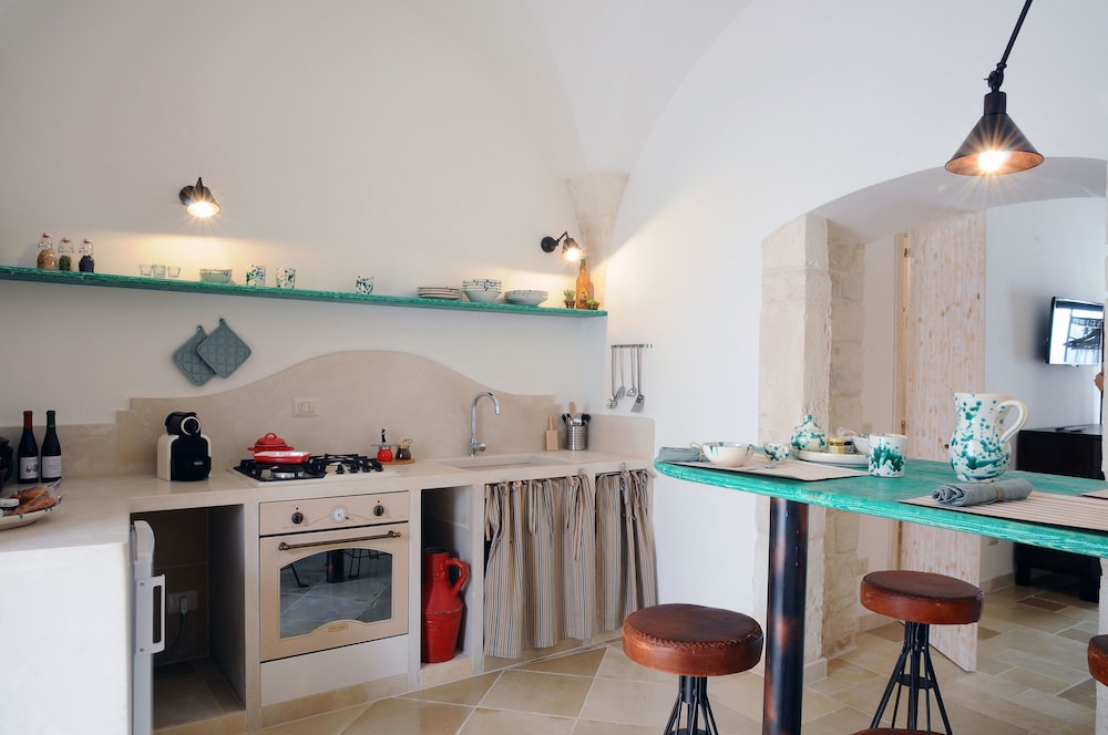 SOTTO LE CUMMERSE ALBERGO DIFFUSO 46/55