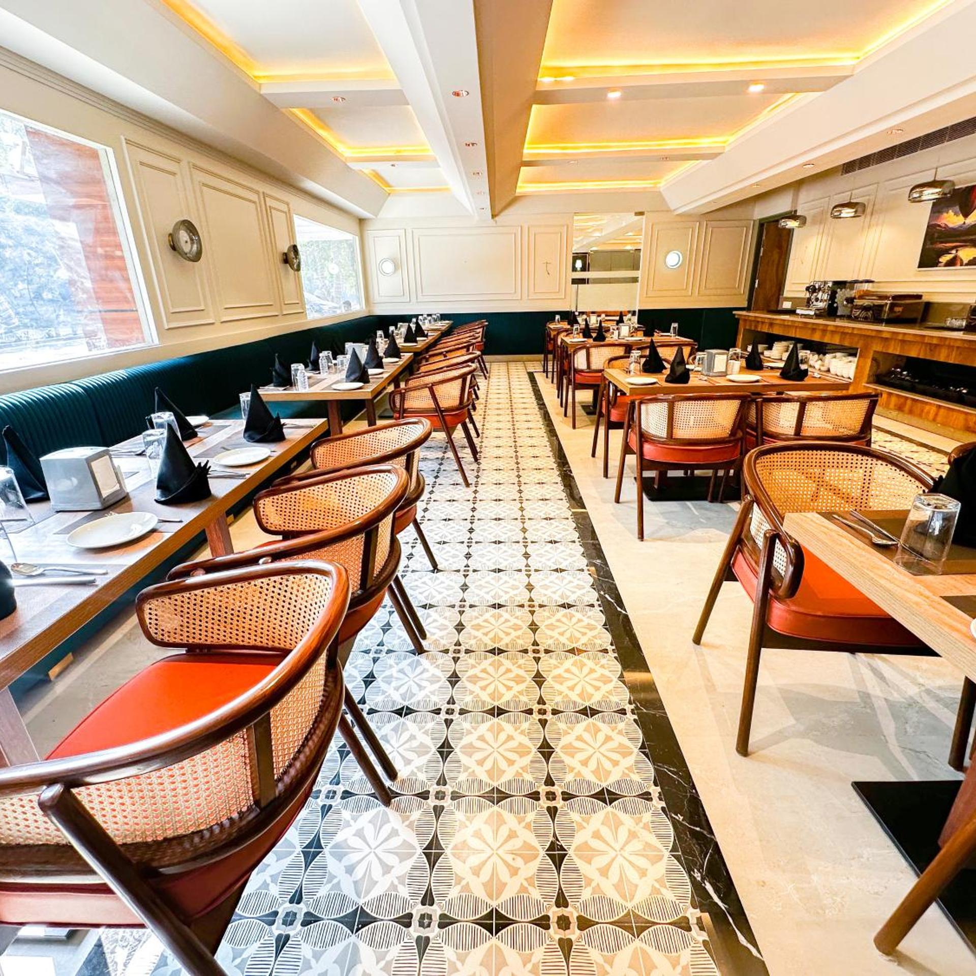 Clay Inn Hotel Gurugram 39/50