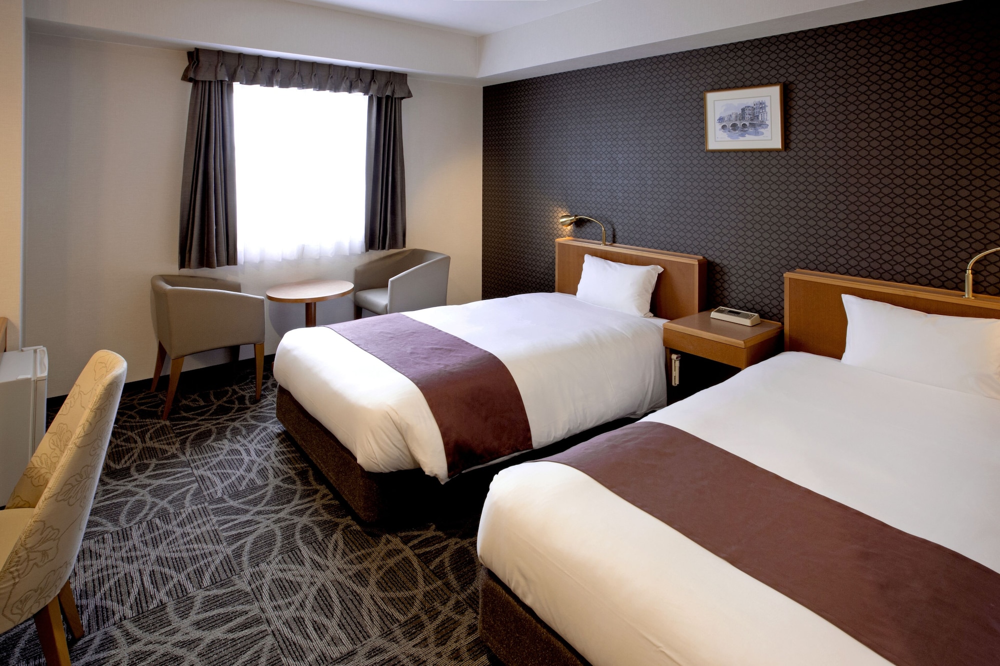ROOM, TWIN BEDS