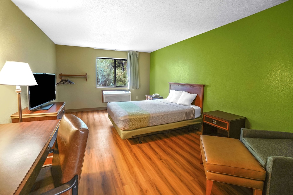 Motel6 Morehead, KY 34/67
