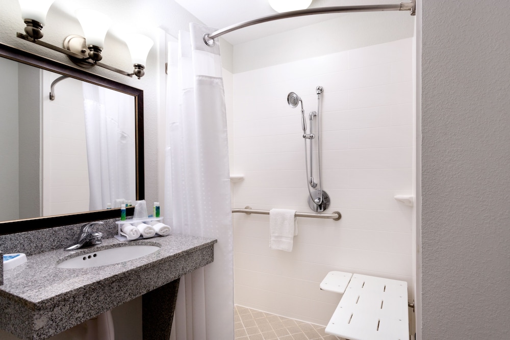 Holiday Inn Express Hotel And Suites Arcadia 15/56
