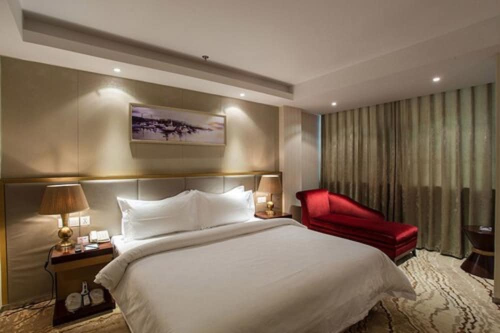 Jinjiang Metropolo Hotel-Minhang 8/31
