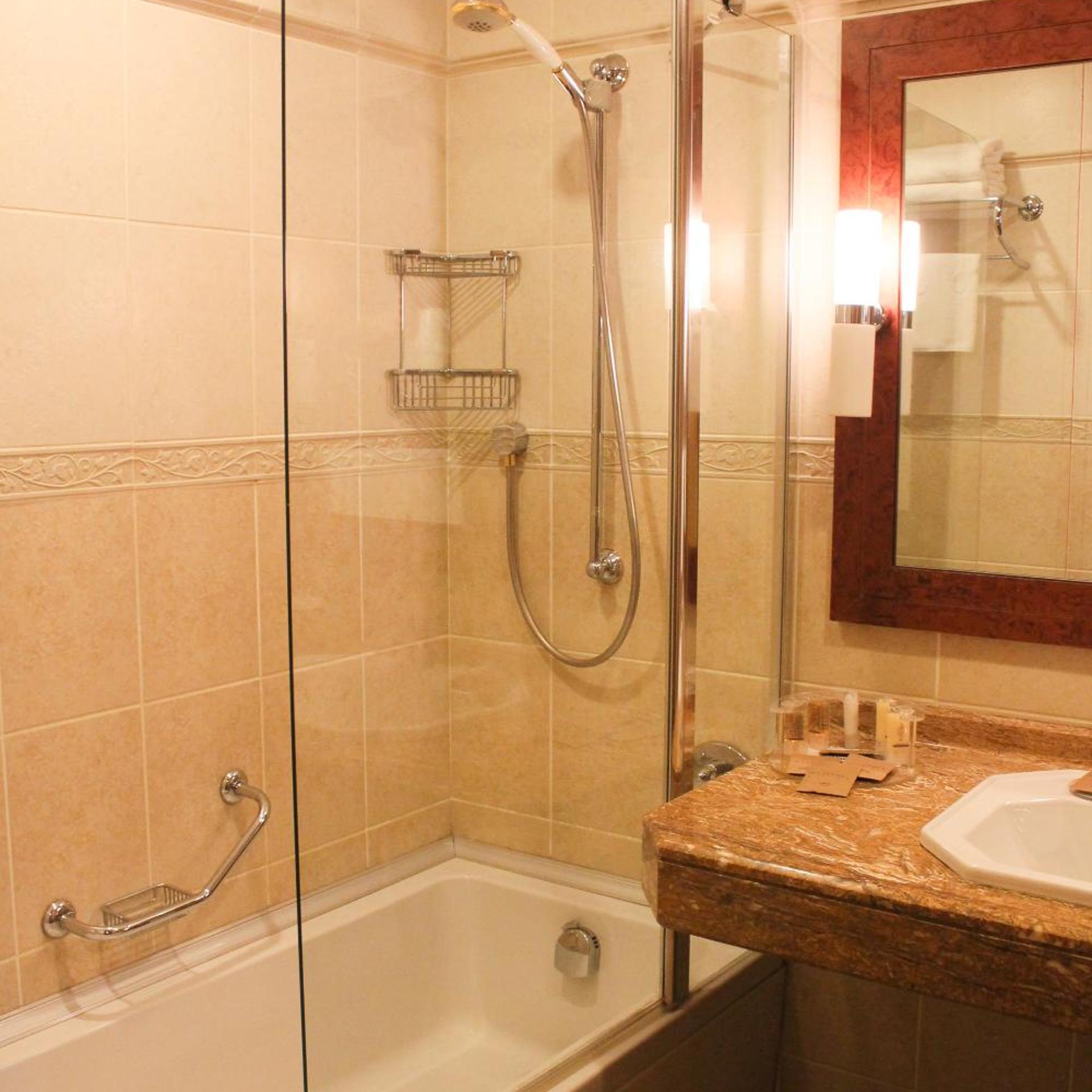 غرفة عائلية ثلاثية بإطلالة على المدينة، Byotell Hotel Istanbul 6/10