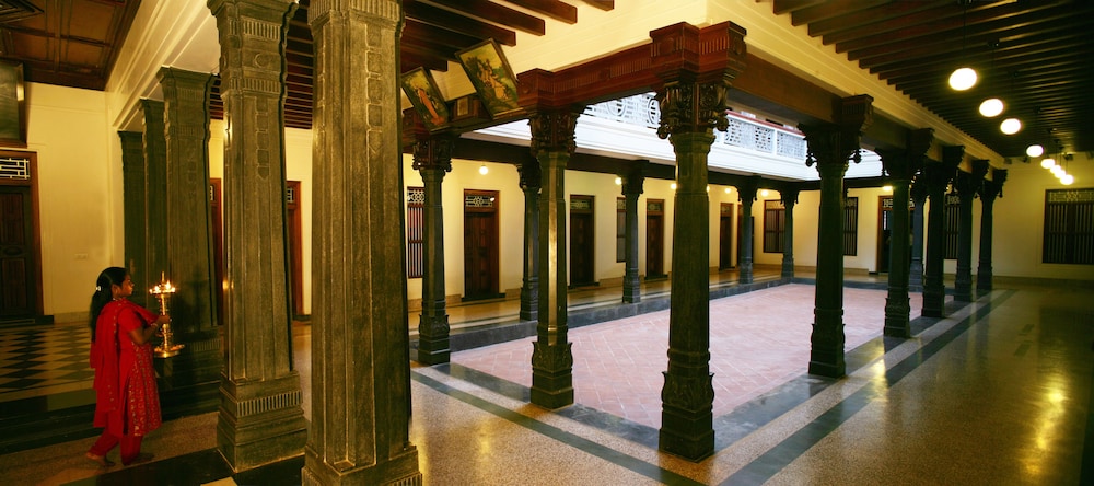 Visalam Hotel 14/33