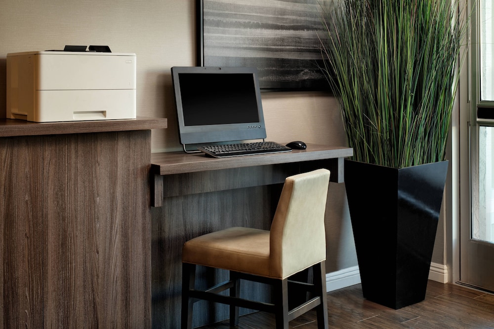 Residence Inn By Marriott Irvine Spectrum 29/31