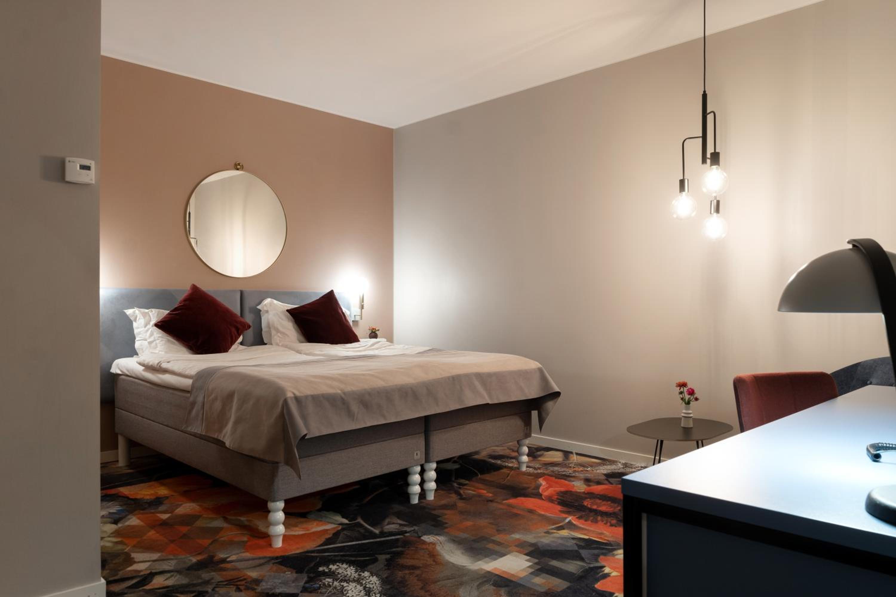 Sleeper, Classic, Double Bed, No Window