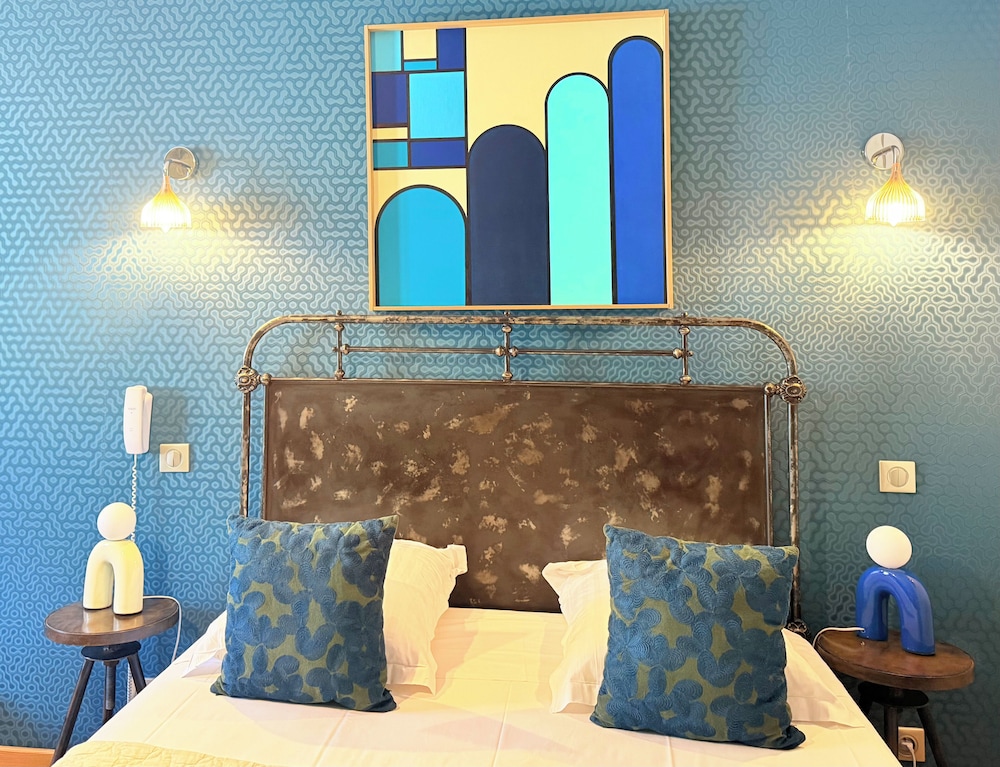 Hotel La Suite 35/75