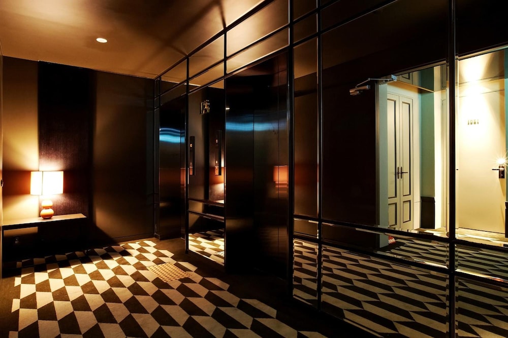 URBAN BOUTIQUE HOTEL 15/32
