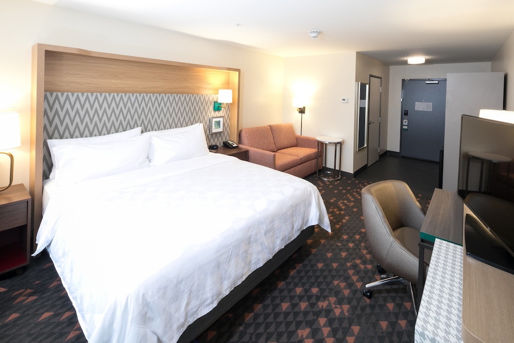 Holiday Inn Kalamazoo West 5/44