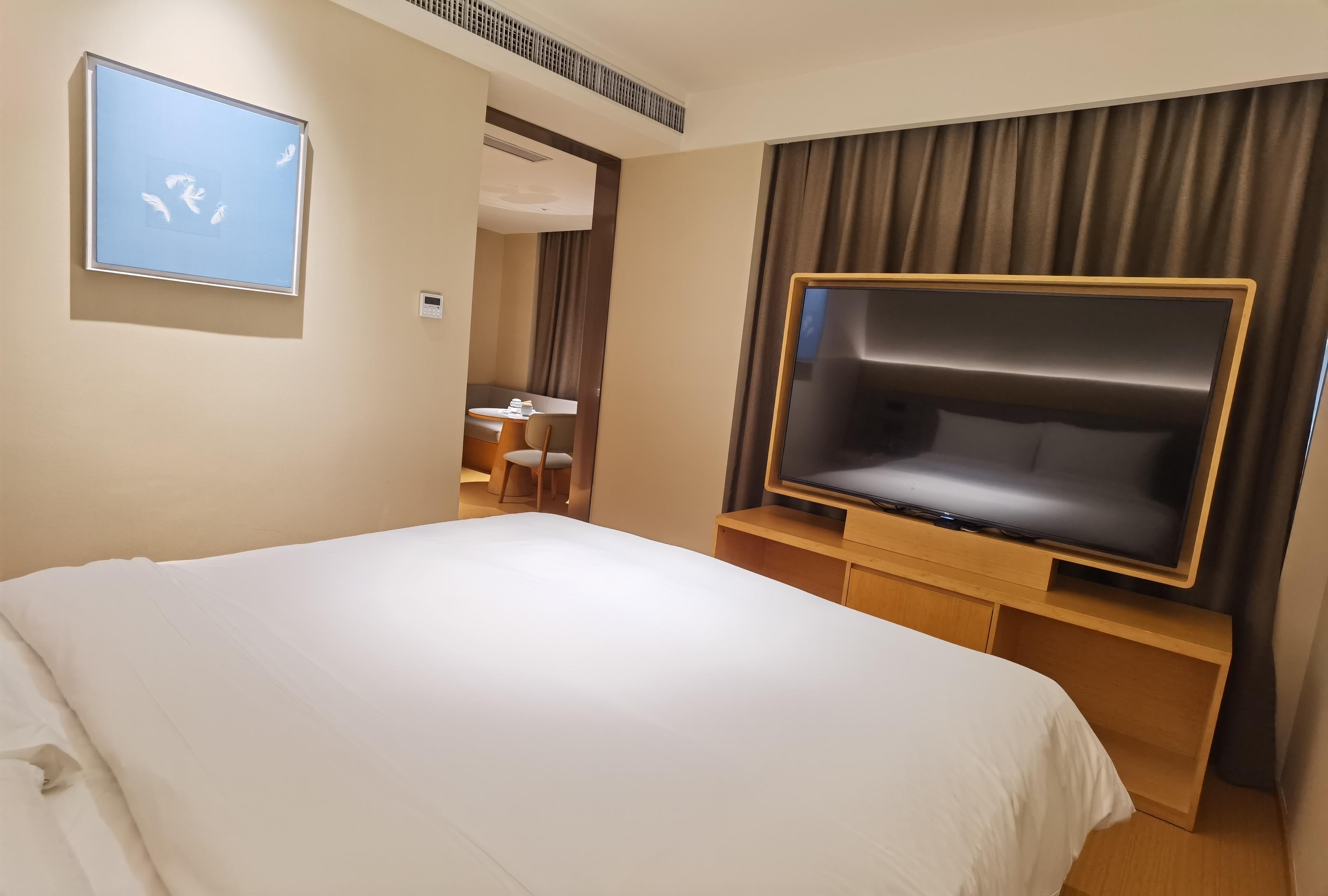 Ji Hotel (Xiamen Mingfa Square) 19/50