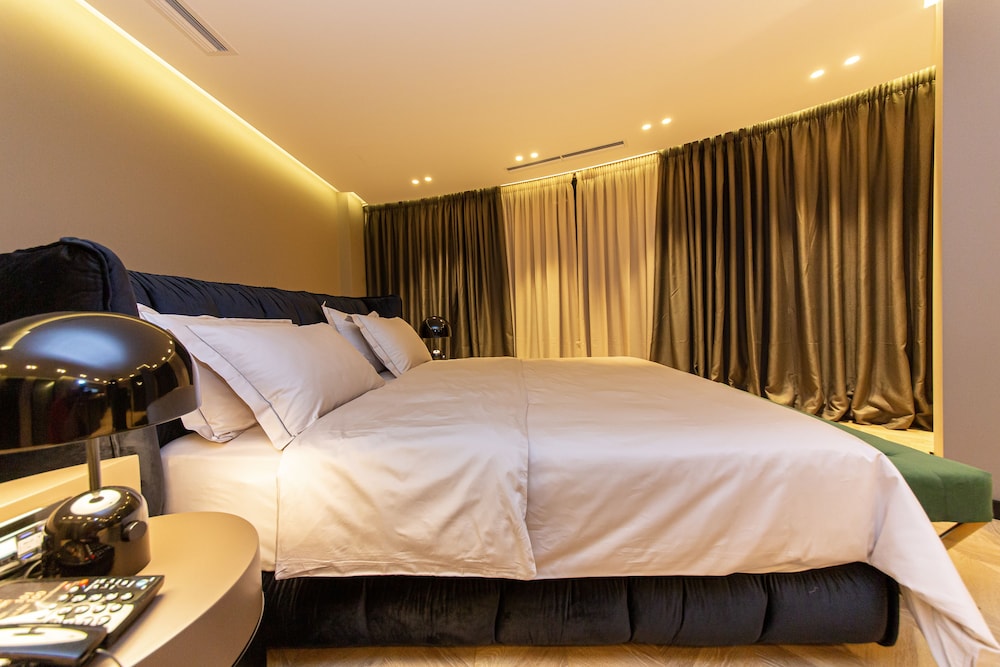 Unik Hotel 7/50