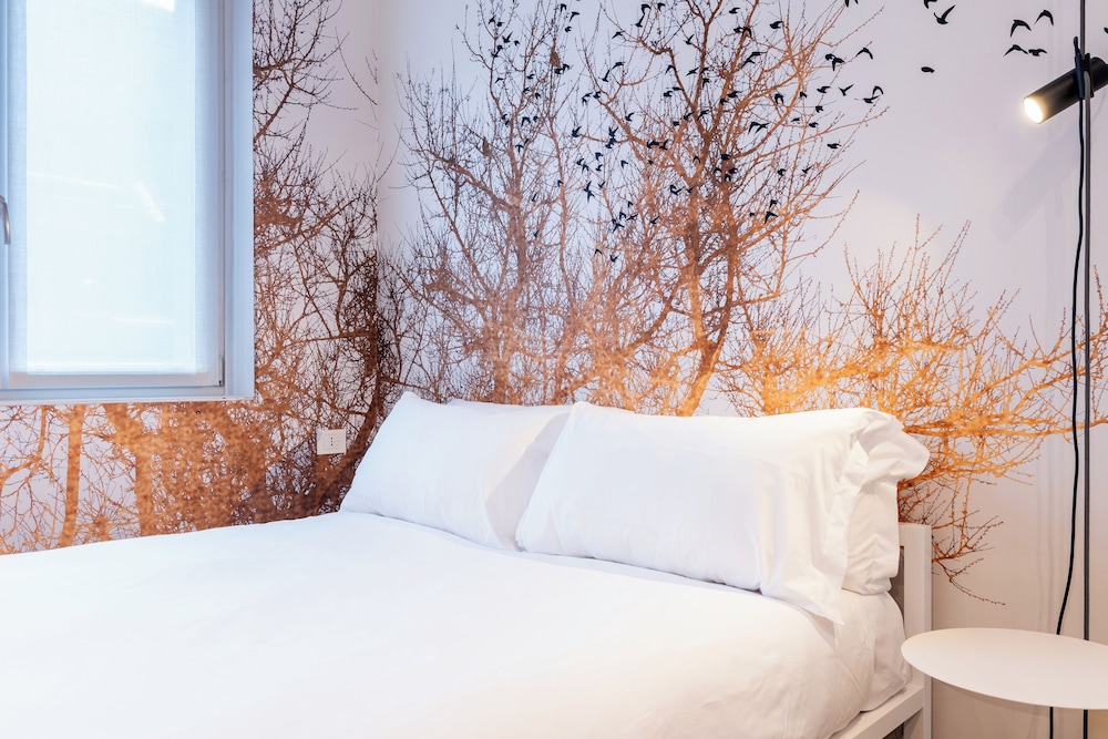 easyhomes - City Centre Suites 25/50