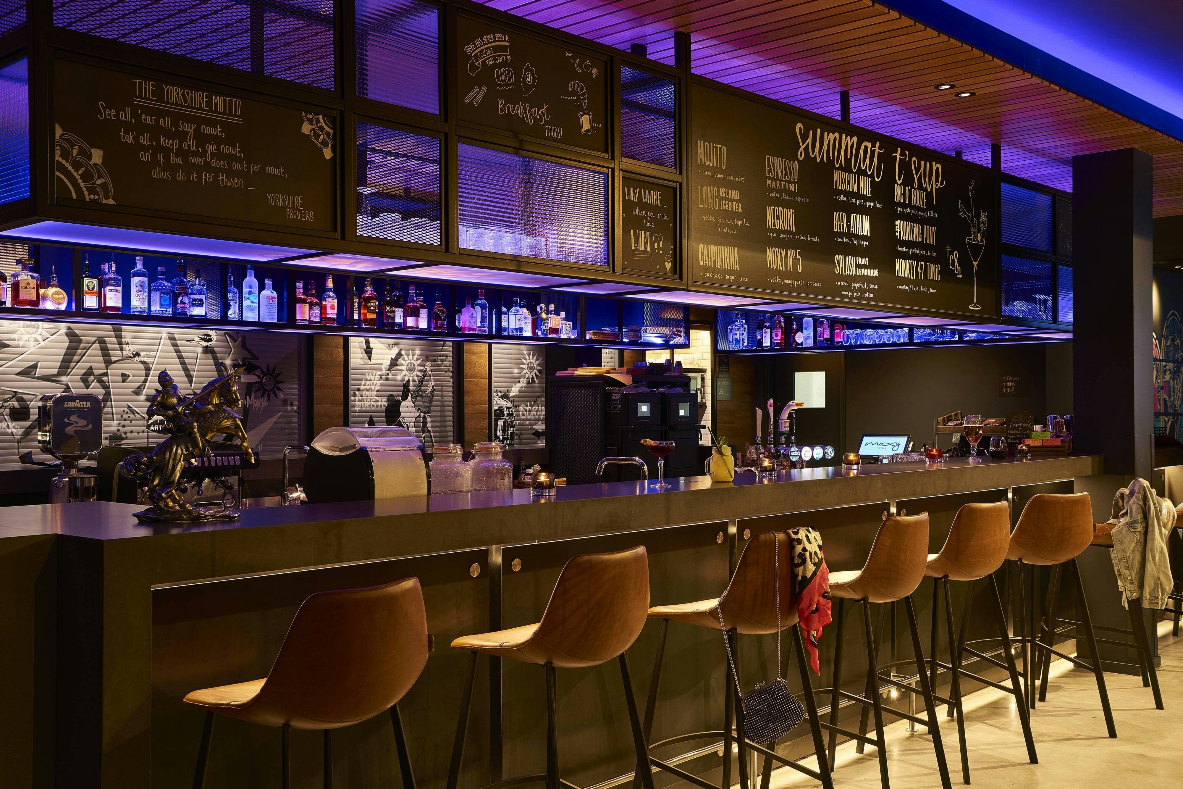 Moxy York 30/50