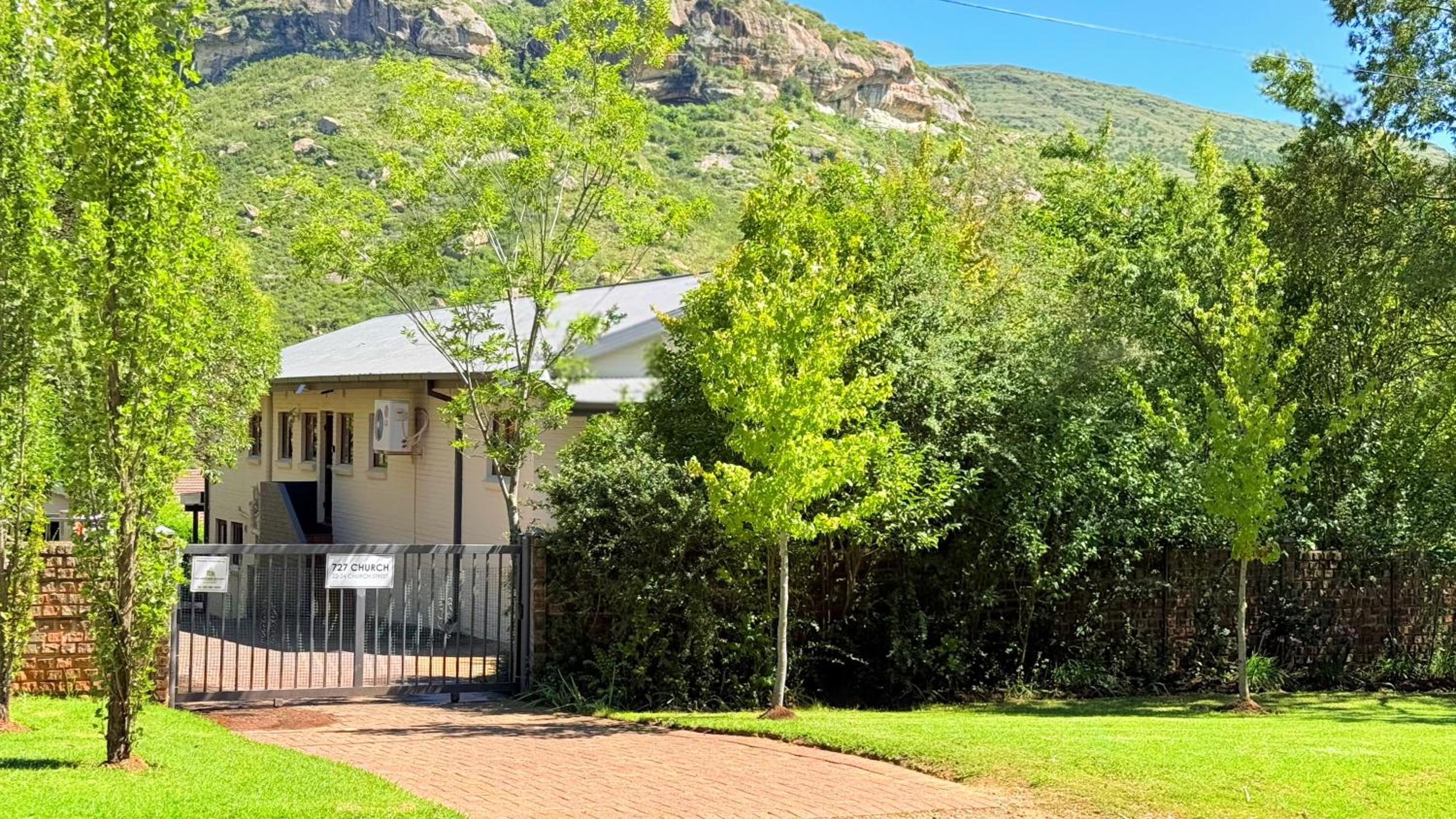 727 Church Clarens 36/50