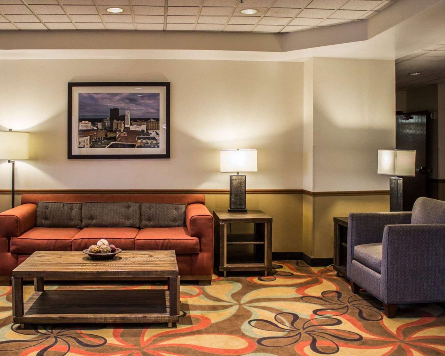 Quality Inn Akron South 12/15