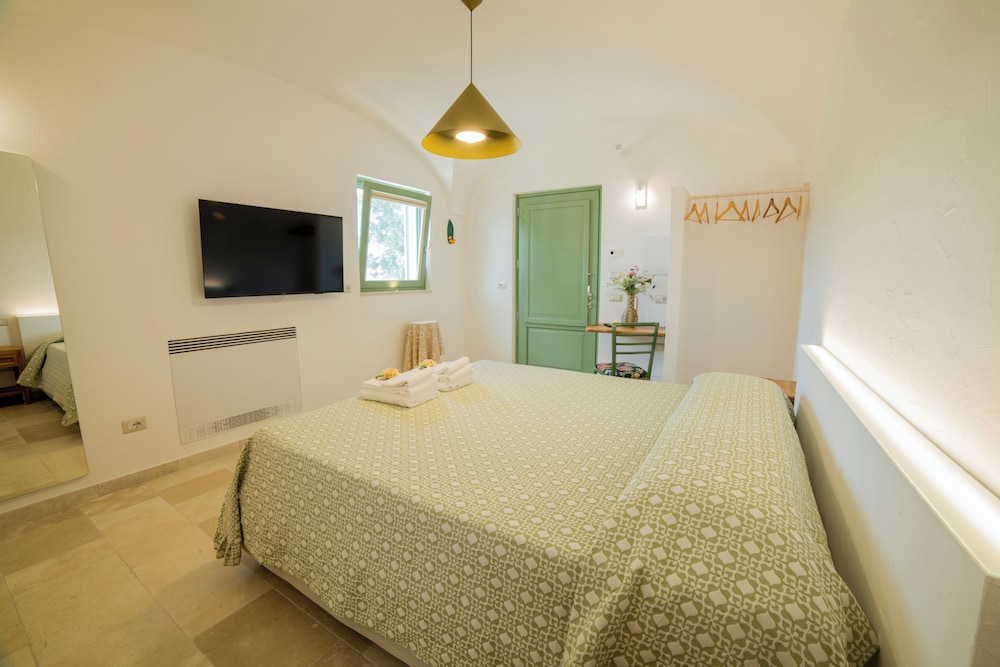 Design, King Bed, Garden View