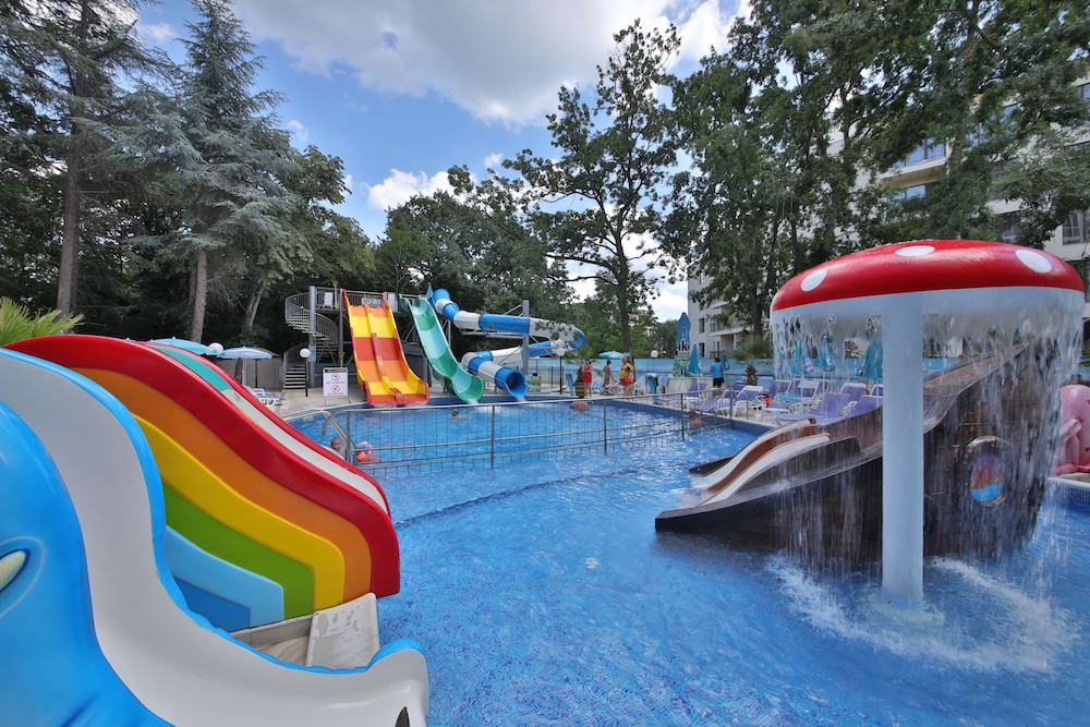 Prestige Deluxe Hotel Aquapark Club 63/76