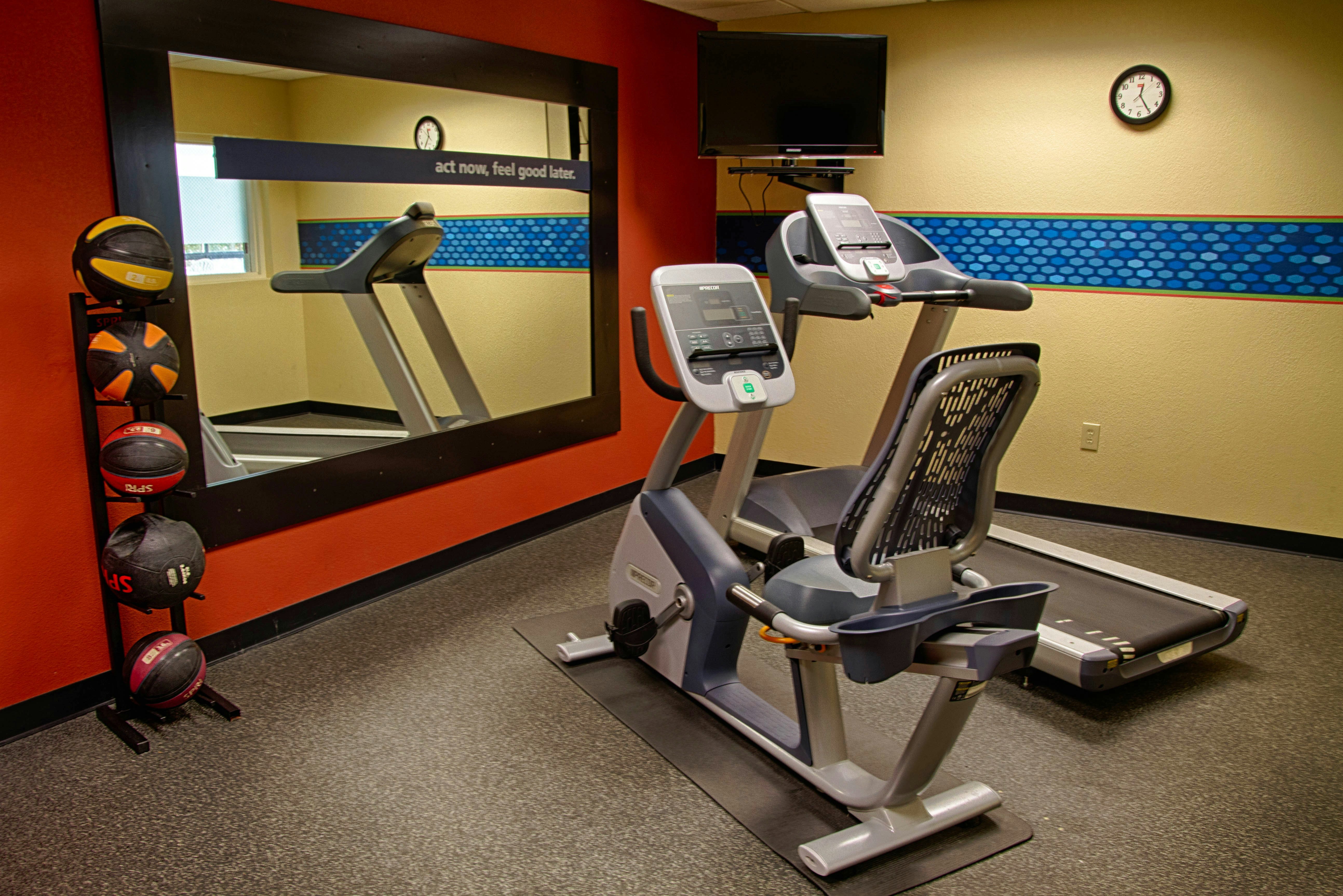 Hampton Inn Dayton/Huber Heights 38/62