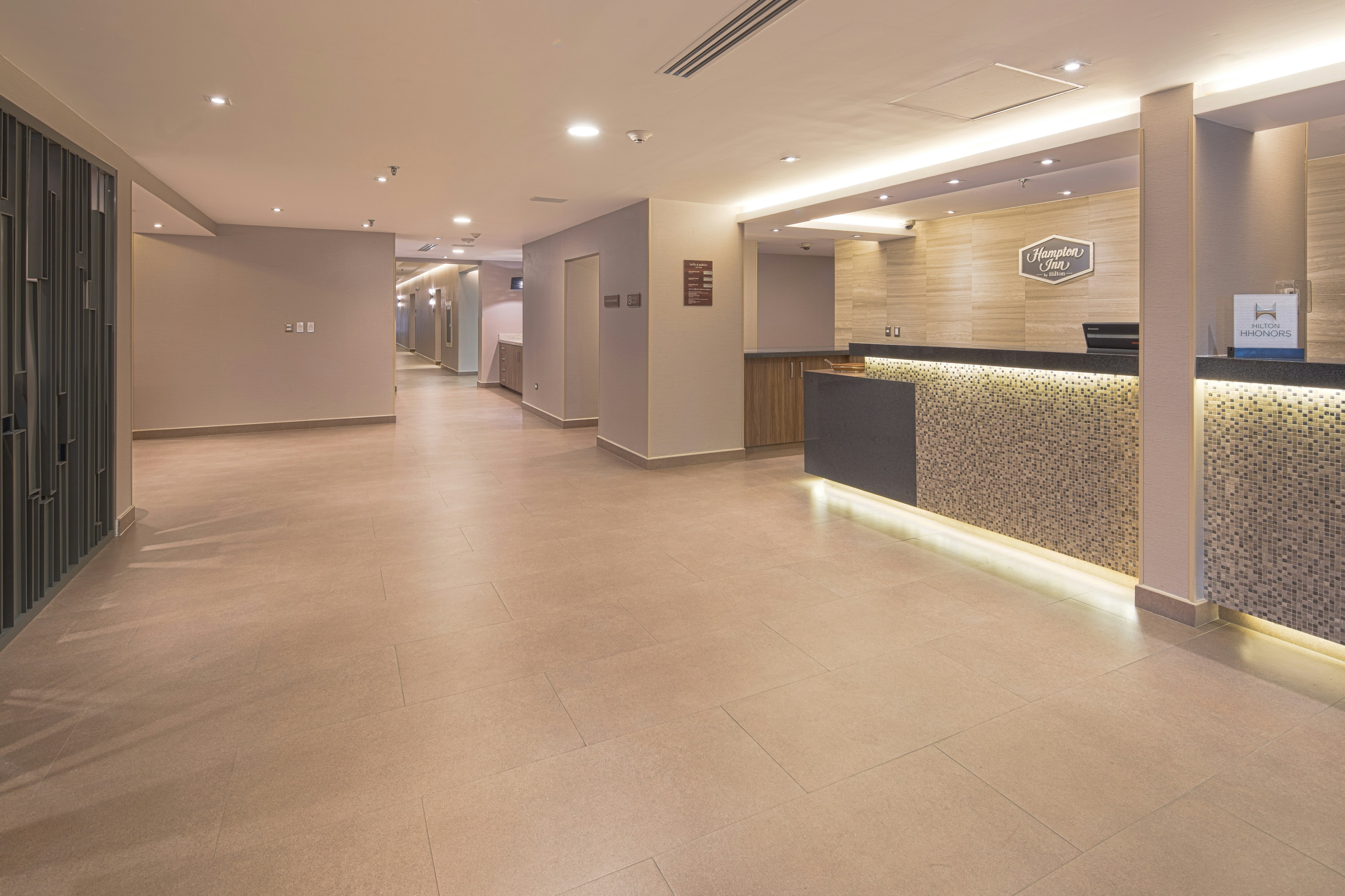 Hampton Inn by Hilton Monterrey Galerias Obispado 12/72