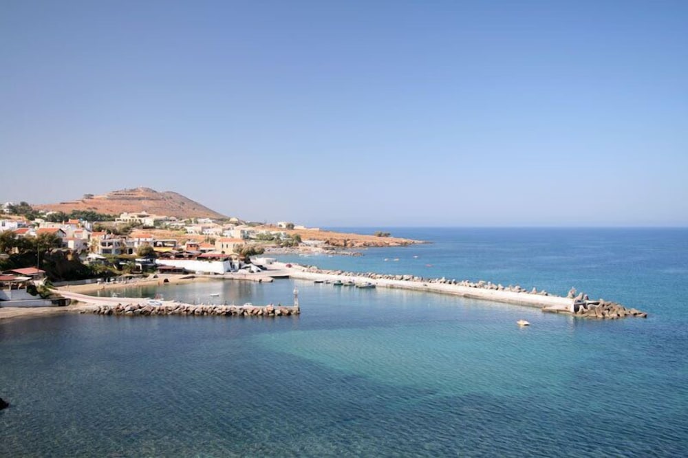 Kastro Hotel 43/50