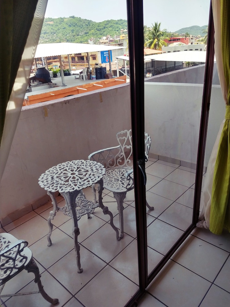 Hotel Savaro 51/58