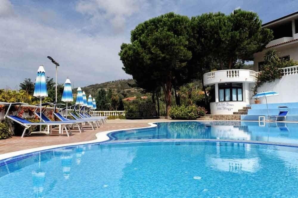 Villaggio Pineta Petto Bianco Hotel 7/60